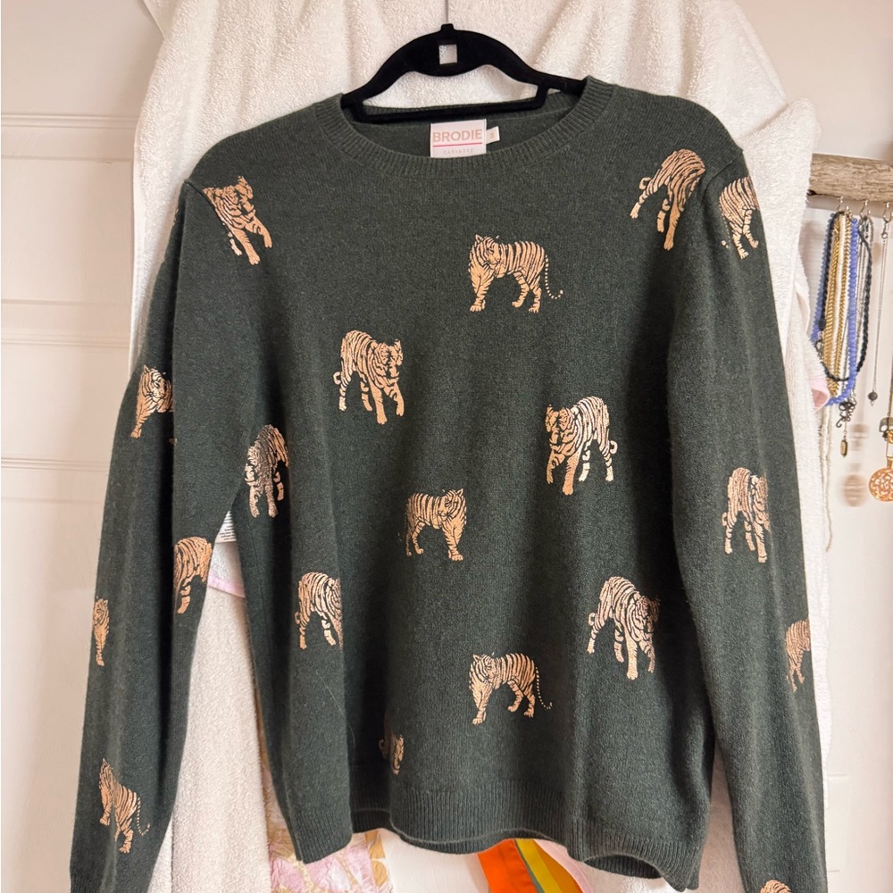 Worn Once Brodie Cashmere Sweater
